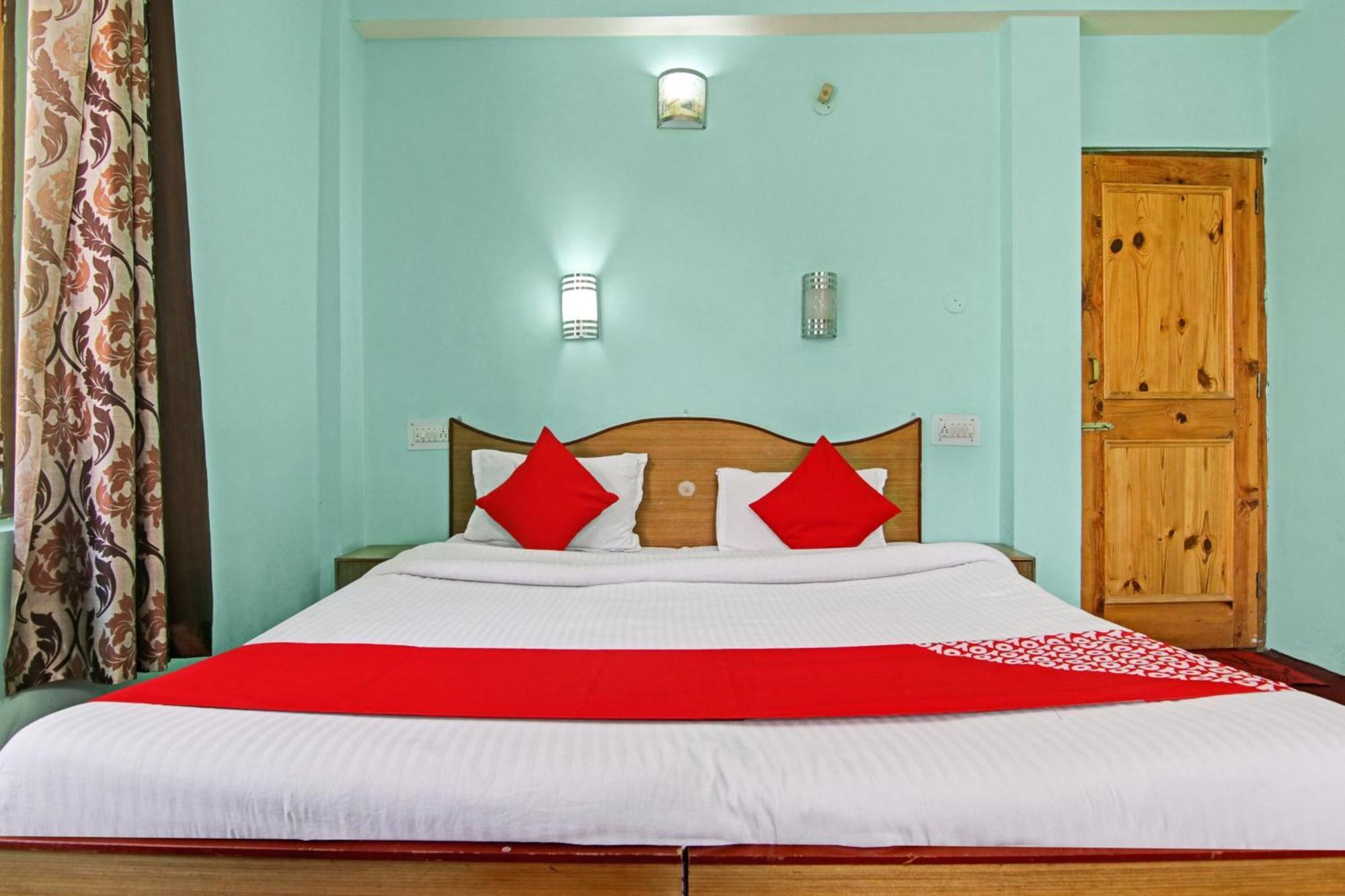 Hotel O Keylong Inn Manāli Eksteriør billede